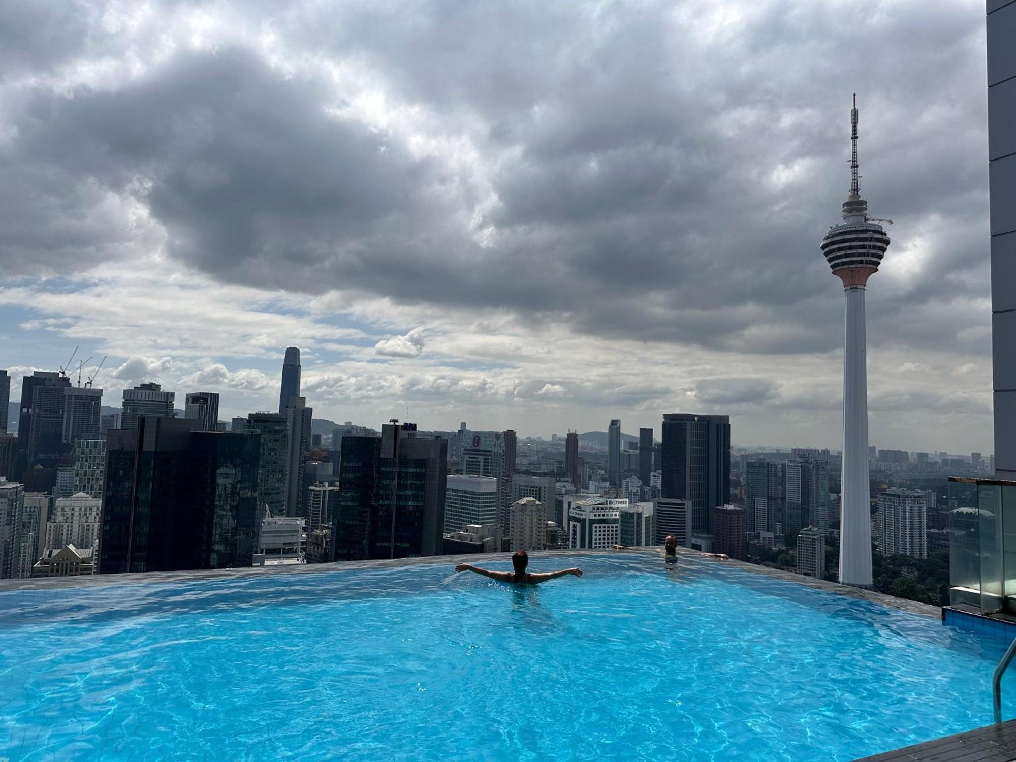 The Platinum Kuala Lumpur By Crown Suites Buitenkant foto