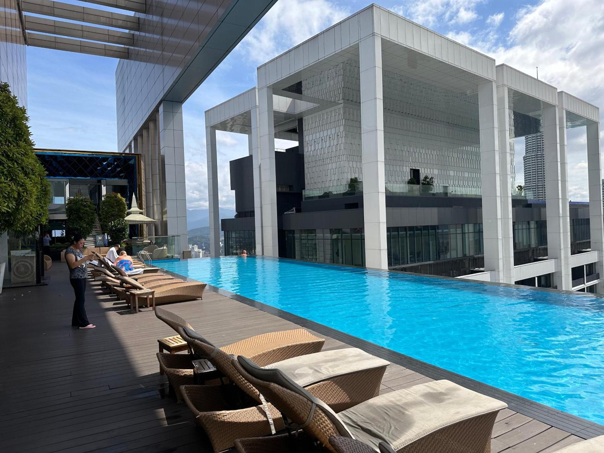 The Platinum Kuala Lumpur By Crown Suites Buitenkant foto